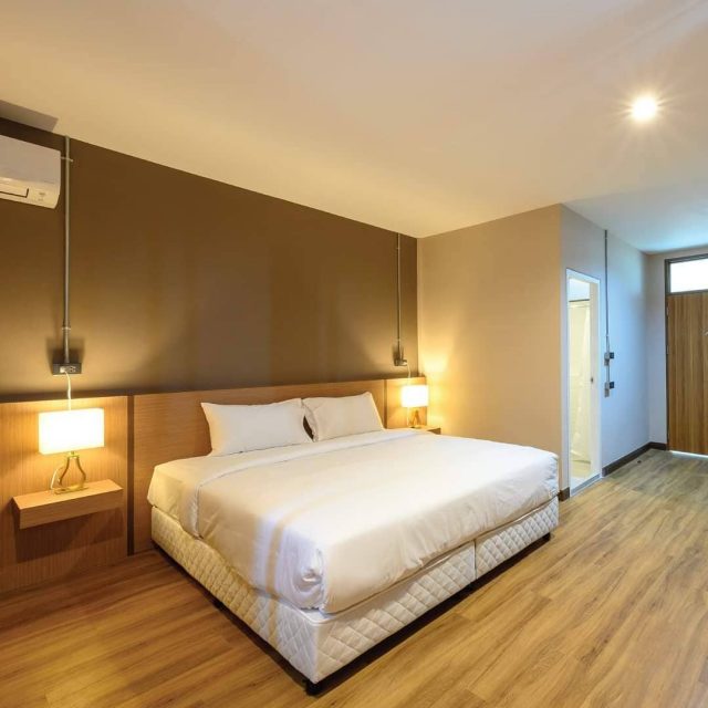 Grand Hotel Buriram
Affordable rates and where vintage vibes meets modern perks.
-
-
-
#grandhotelburiram #grandhotel #boutique #retro #midcentury #hotel #buriram #sportcity #thailand